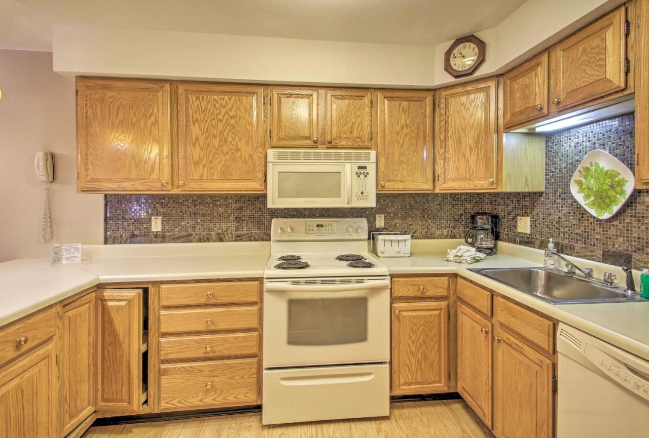 Lincoln Resort Condo With Pool Access - Near Hiking! Exterior foto